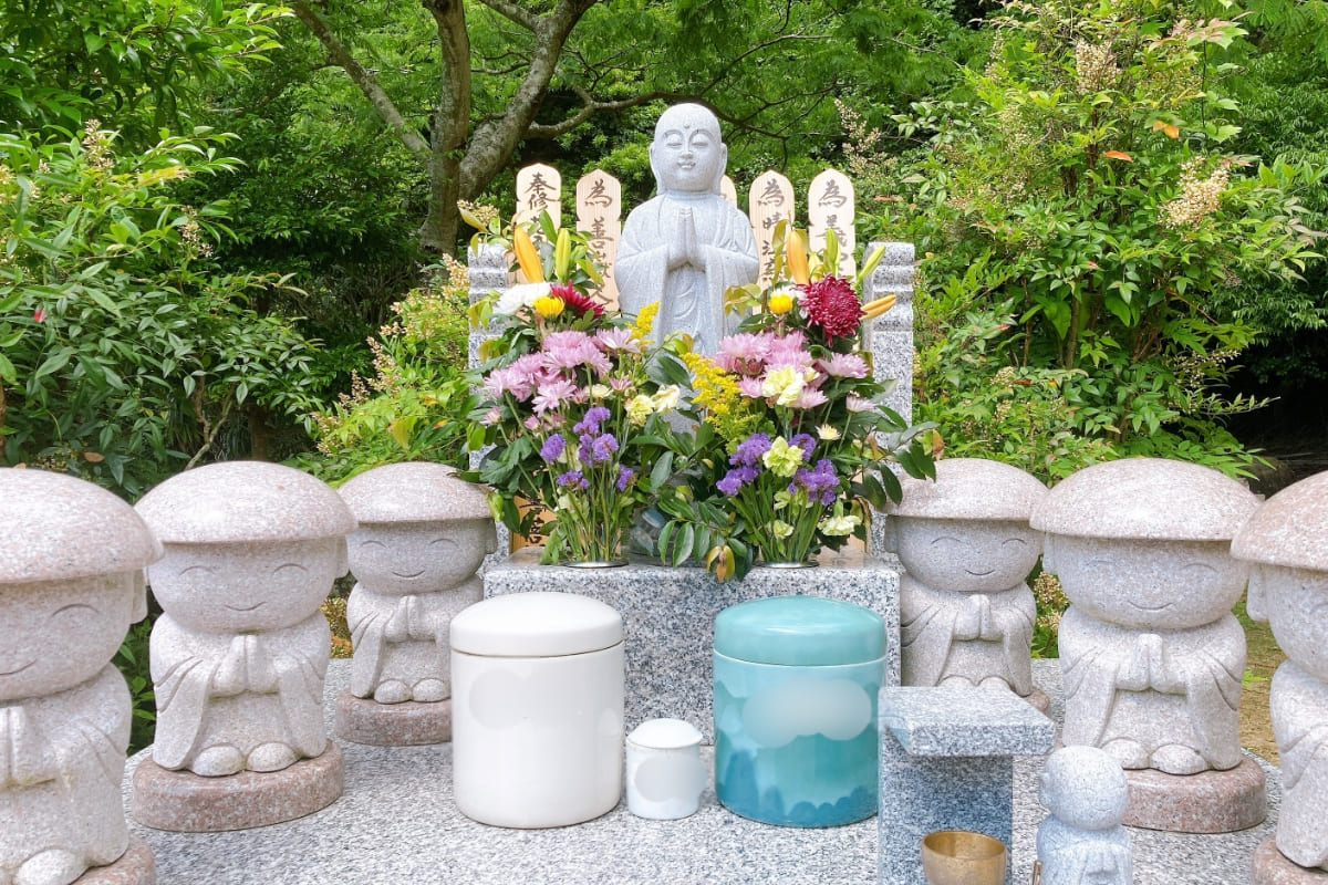 永代供養墓（さくらの慈雲塔）